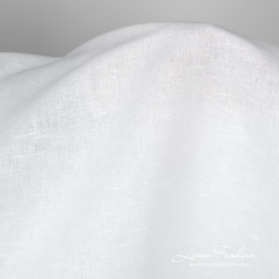 Lightweight, plainly-woven off-white linen / cotton fabric