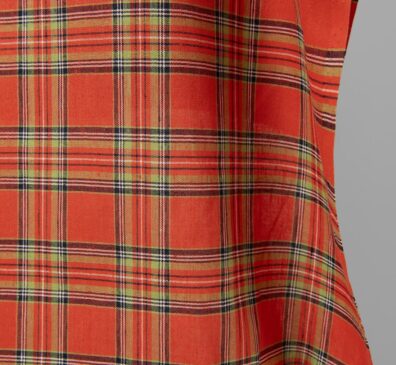 Plaid linen cotton fabric in red edge