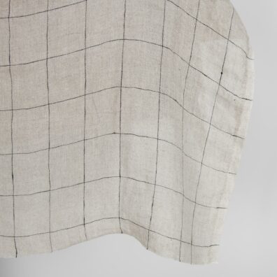 Natural transparent checked linen fabric washed edge