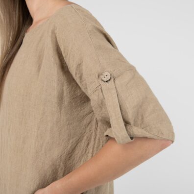 Brown linen dress, sleeves with buttons
