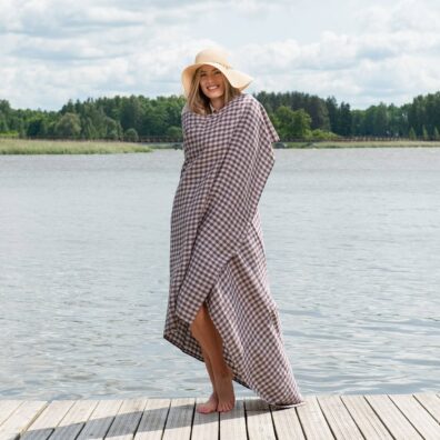 Beach towel with natural and purple checks