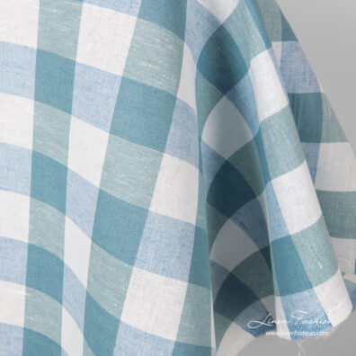 White and blue checks linen blend fabric