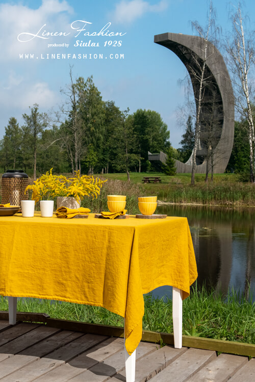 Linen Tablecloths Autumn Table Decor 1 Linen Tablecloths Autumn Table Decor 1