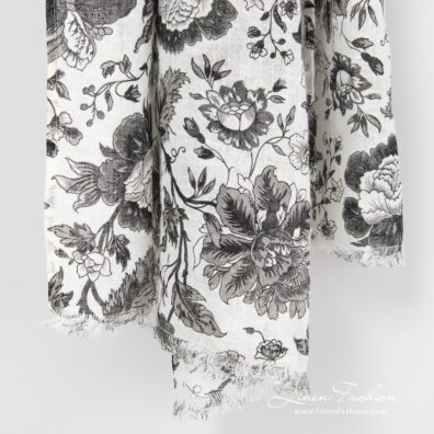 Black 100% linen shawl, GARDENIA.