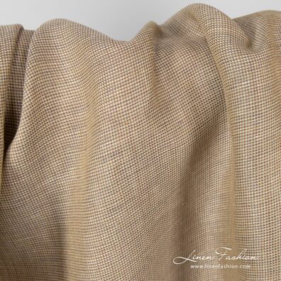 Minor brown checked linen fabric.