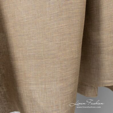 100% linen fabric i brown colour.