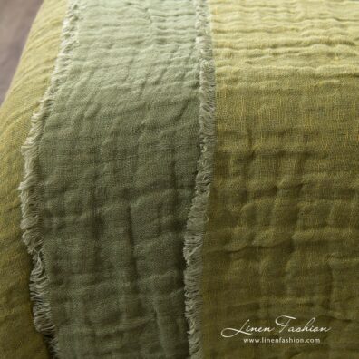 Linen green bedspread in double sided fabric.
