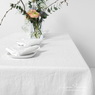 NARA white linen tablecloth with matching napkins