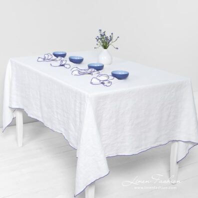 ARVO white linen tablecloth