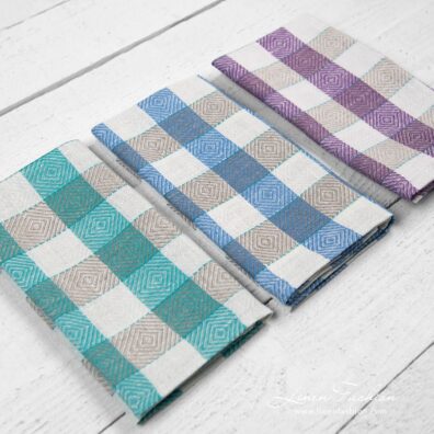 Linen kitchen towel set consist of 3 towels