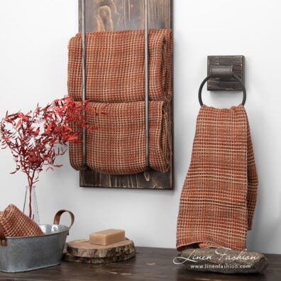 BINGO brown linen bath towel