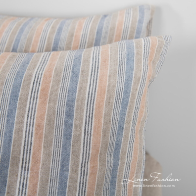 linen cotton bedlinen in stripes, pillow cases.