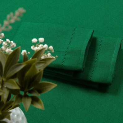 Linen cotton emerald green tablecloth napkins