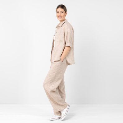 Checked linen brownish pants, latte colour