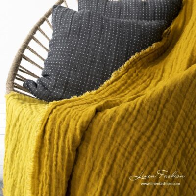 PLAZA Blanket yellow