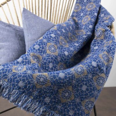 FLORE Blanket blue 5 FLORE Blanket blue