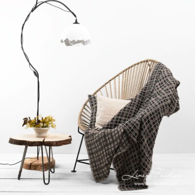 FOCUS Blanket grey checked 6 Grey checked linen blanket