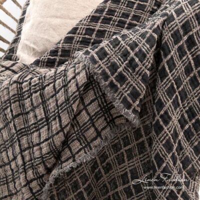 FOCUS Blanket grey checked 7 Grey checked linen blanket, reversible sides
