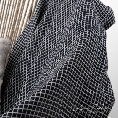 KUBA Blanket black 8 Black linen cotton blanket with white grid