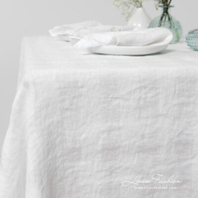 PORTO Tablecloth white 11 PORTO white linen tablecloth in openweave checks