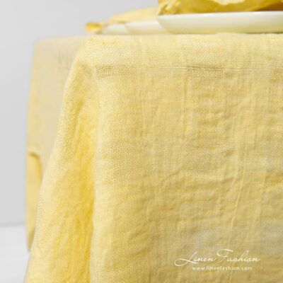 PORTO Tablecloth yellow 12 PORTO yellow tablecloth woven from yellow and greenish yellow yarns