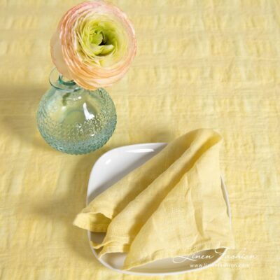 PORTO Table napkin yellow 7 PORTO yellow linen napkin in openweave checks woven from yellow and greenish yellow yarns