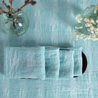PORTO Table napkin light blue 7 PORTO light blue linen napkin in openweave checks