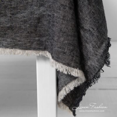 MANTIS Tablecloth black 12 MANTIS black linen tablecloth with fringes
