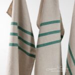 VILLA Bath towel with green stripes