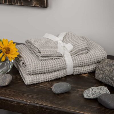 BINGO Bath towel light grey