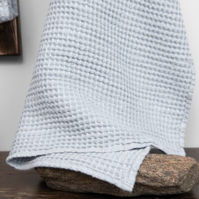 BINGO Bath towel ice blue 7 Linen cotton blue waffle towel, washed.