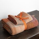 BINGO Bath towel brown checked