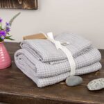 BINGO Bath towel light grey