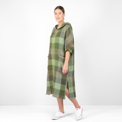 green linen poncho wasffle, washed.
