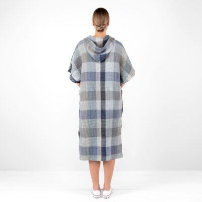 grey blue linen poncho bingo from backside.