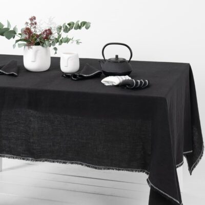 ALBA Tablecloth black 8 linen black tablecloth with decorative seam, washed.