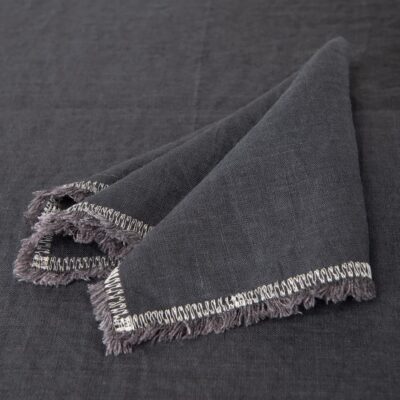 ALBA Table napkin grey 4 grey linen napkin with decorative stitch, with 1.5cm. loose fringes.