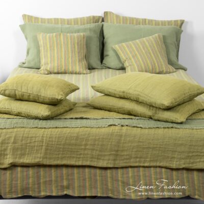 ALOE Cushion cover green 3 Geen cushion cover in 100% linen.