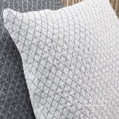SIENNA Cushion cover white 4 White linen cushion cover, SIENNA.