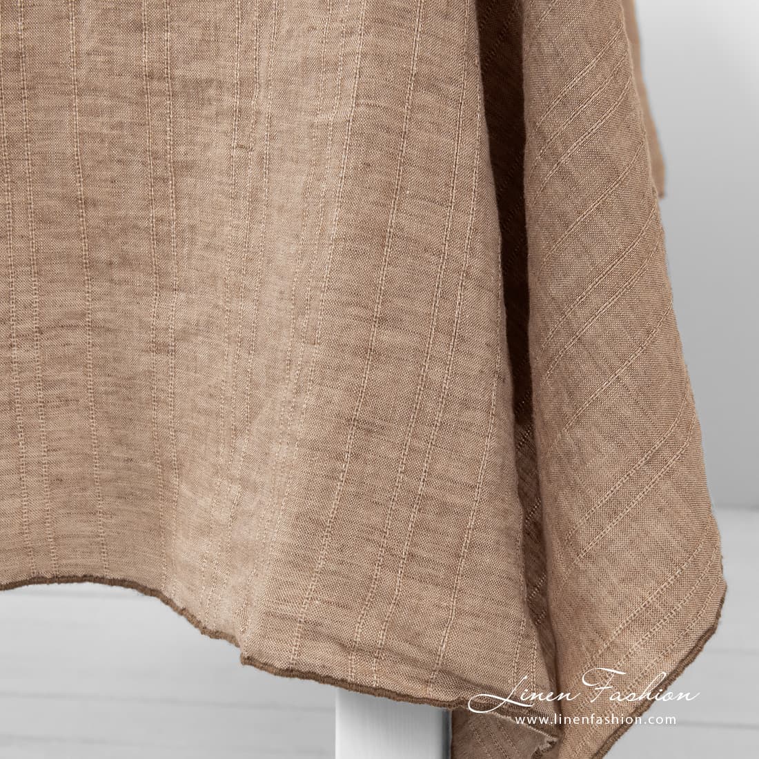 MACADAMIA Tablecloth brown 7 Brown linen tablecloth.