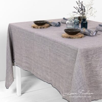LOBELIA Tablecloth violet 10 Violet LOBELIA tablecloth.