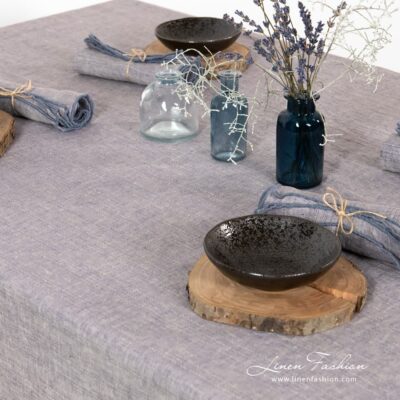 LOBELIA Tablecloth violet 12 Violet tablecloth.