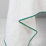 ARVO Tablecloth white with green border