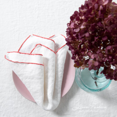 ARVO Table napkin white with rosy border 8 ARVO white napkin with rosy Babylock stitch border
