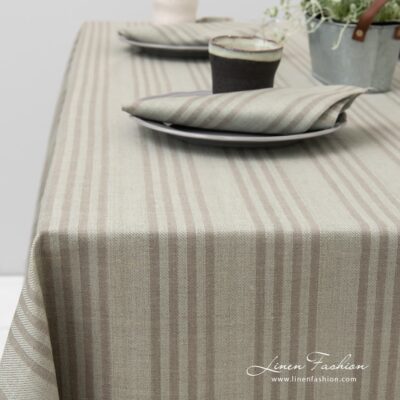 GRASA Tablecloth greenish 8 Greenish tablecloth with flax colour stripes