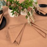 LUNA Tablecloth round/oval light brown