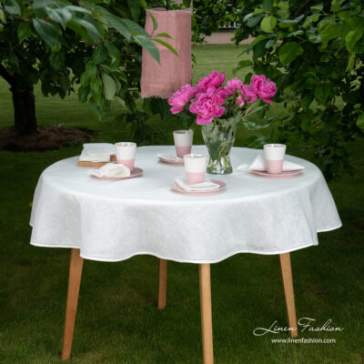 LUNA Tablecloth round/oval white 5 Round (oval) white linen tablecloth with hemstitch