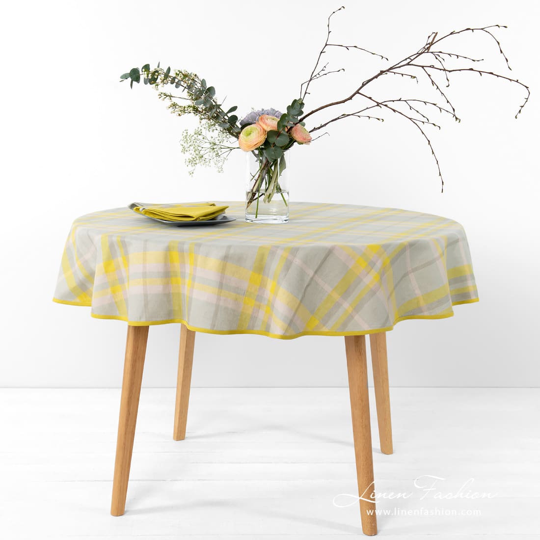 LOZANA round (oval) linen tablecloth