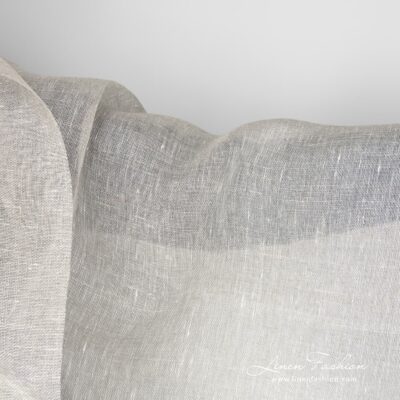 Transparent linen fabric in light grey 6 Transparent, lightweight light grey 100% linen fabric woven in a gauze pattern from natural flax grey and optical white yarns
