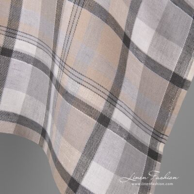 Linen fabric in light grey, white checks 6 100% linen fabric in light grey, white checks.